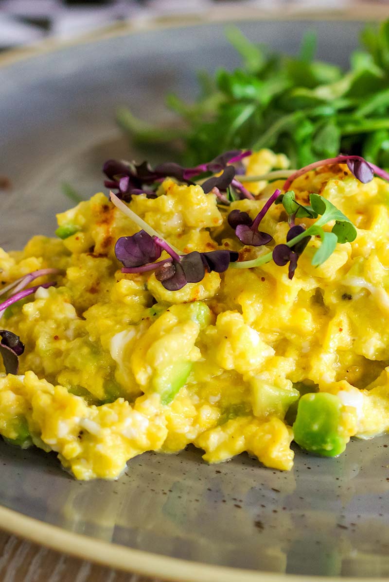 Turmeric Scrambled Eggs